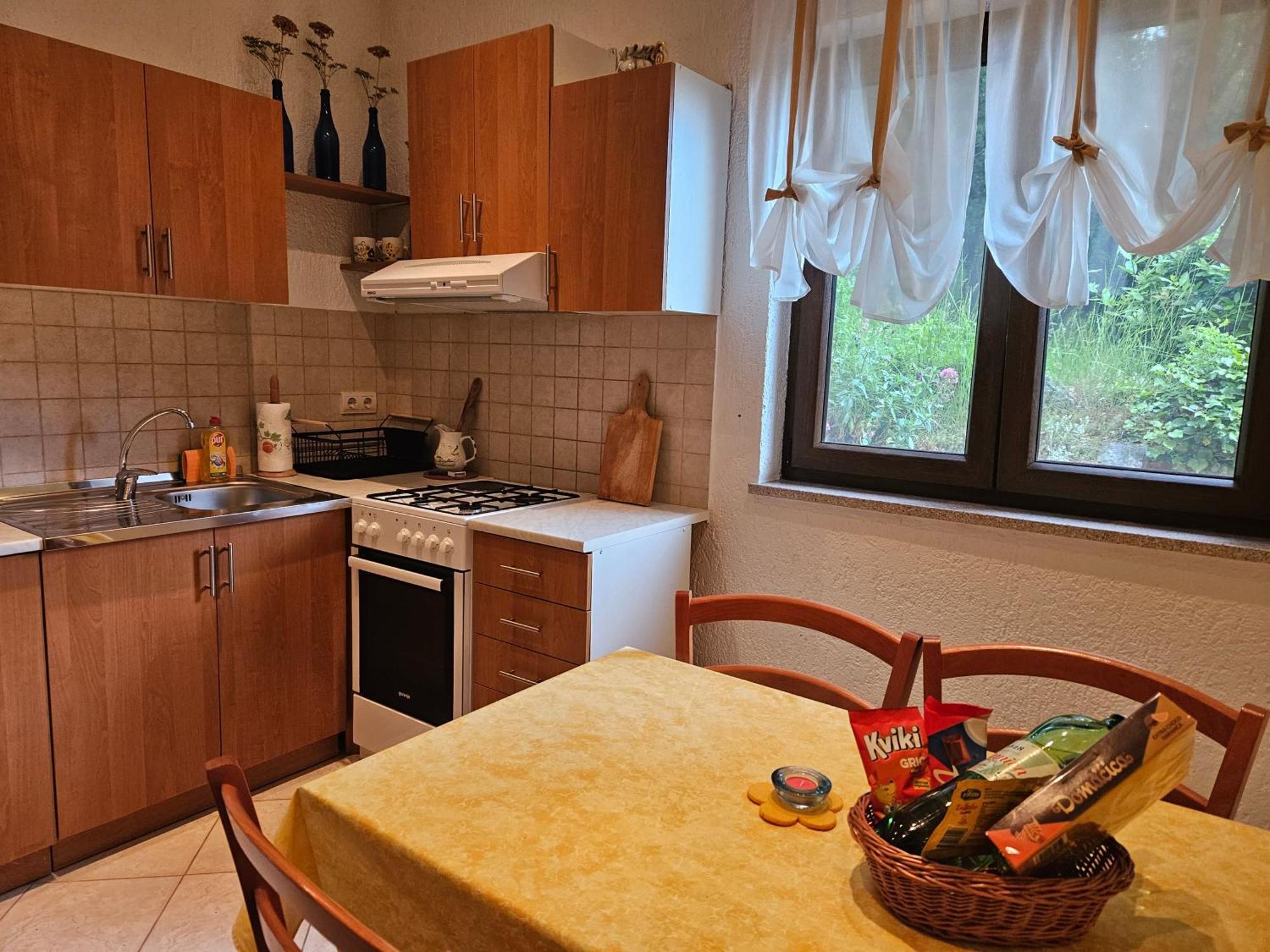 Apartments & Rooms Mikleus Apartment *