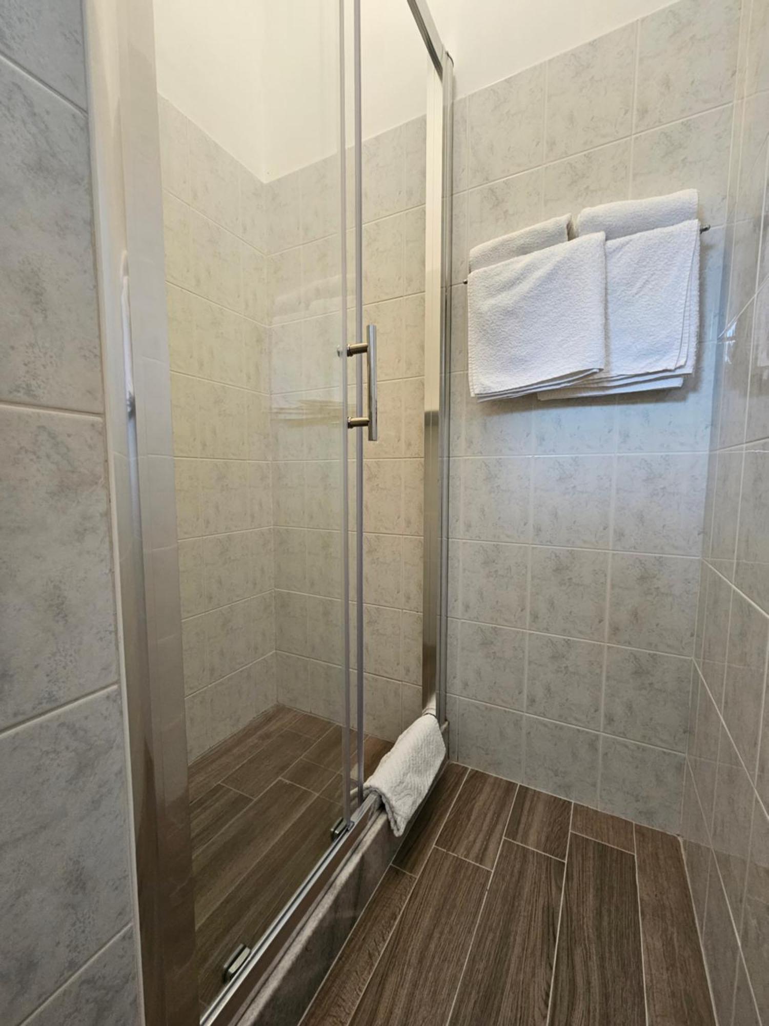 Apartments & Rooms Mikleus * Moscenicka Draga