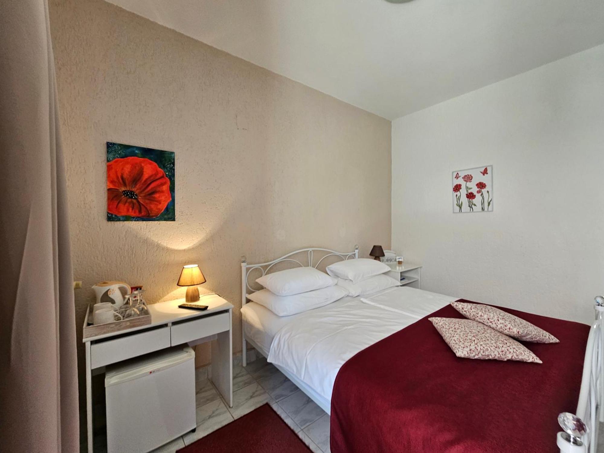 Apartments & Rooms Mikleus * Moscenicka Draga