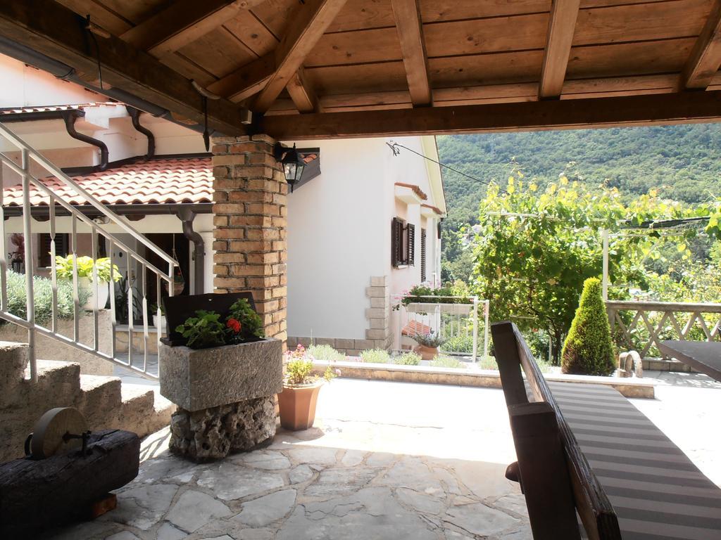 Apartments & Rooms Mikleus Apartment Moscenicka Draga